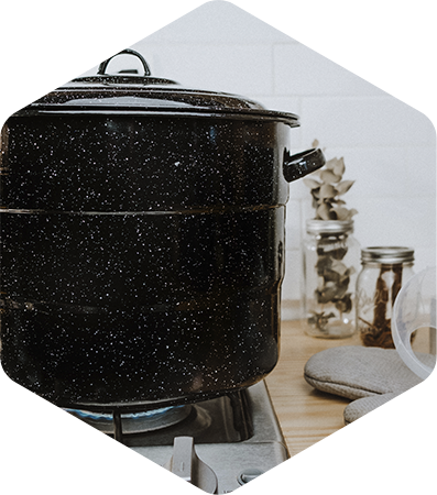 Millvado Granite 1 Quart Saucepan, Naturally Nonstick Sauce Pots, Speckled  Enamel Cookware, Small Sauce Pan for Cooking and Boiling, Granite Cooking