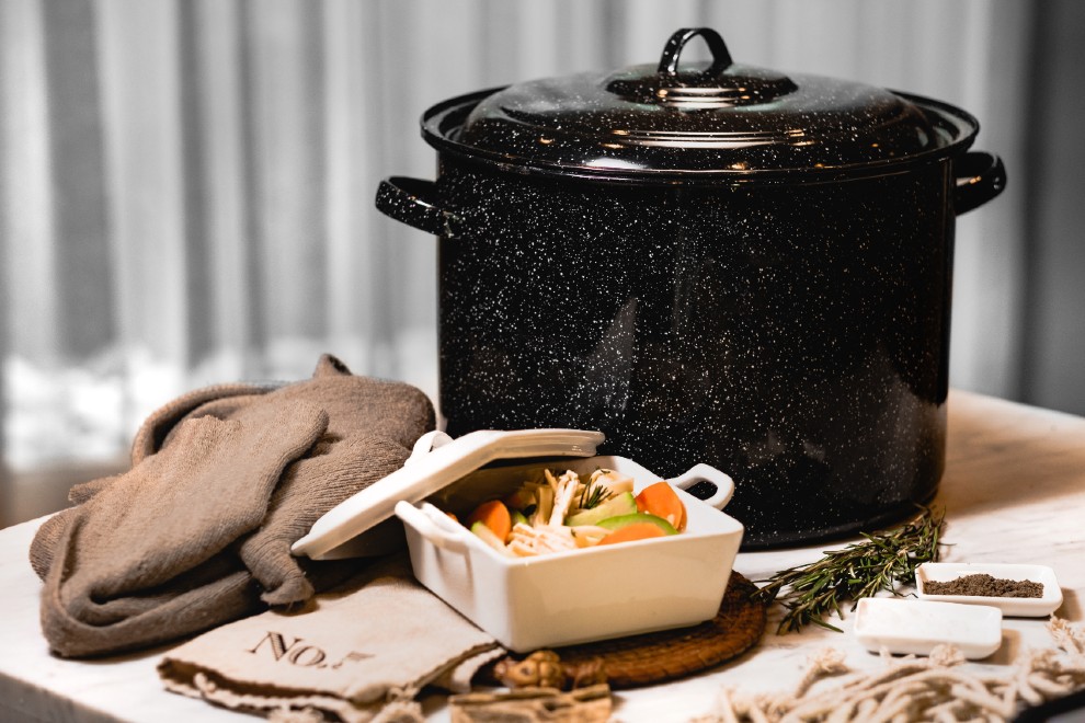 https://www.graniteware.com/storage/159/Stockpot.jpg